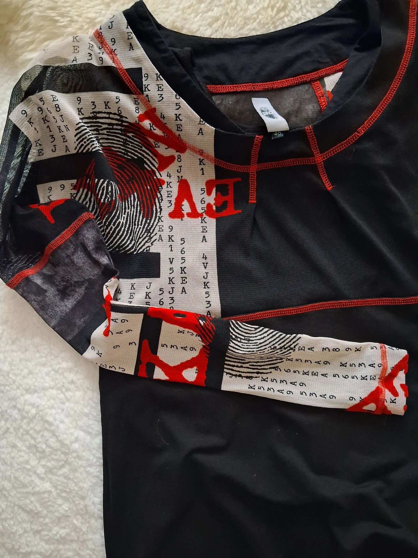 Linda blusa E K preta e vermelha tamanho 40 – photo 9